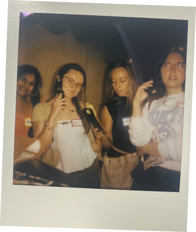 Participants at a Month Offline meetup